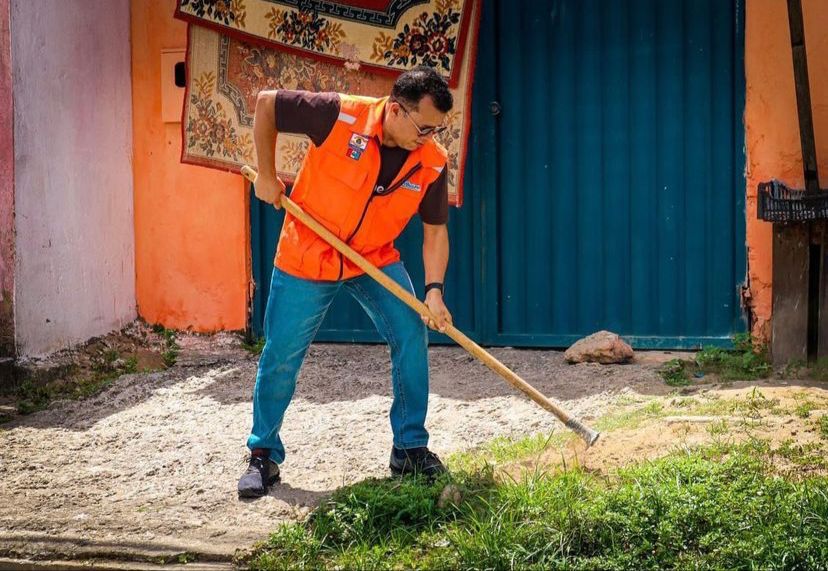 Você está visualizando atualmente VEREADOR OLIVEIRA LIMA VISITA BAIRRO DO SANTOS DUMONT PARA<br>FISCALIZAR SOLICITAÇÃO DE MELHORIA