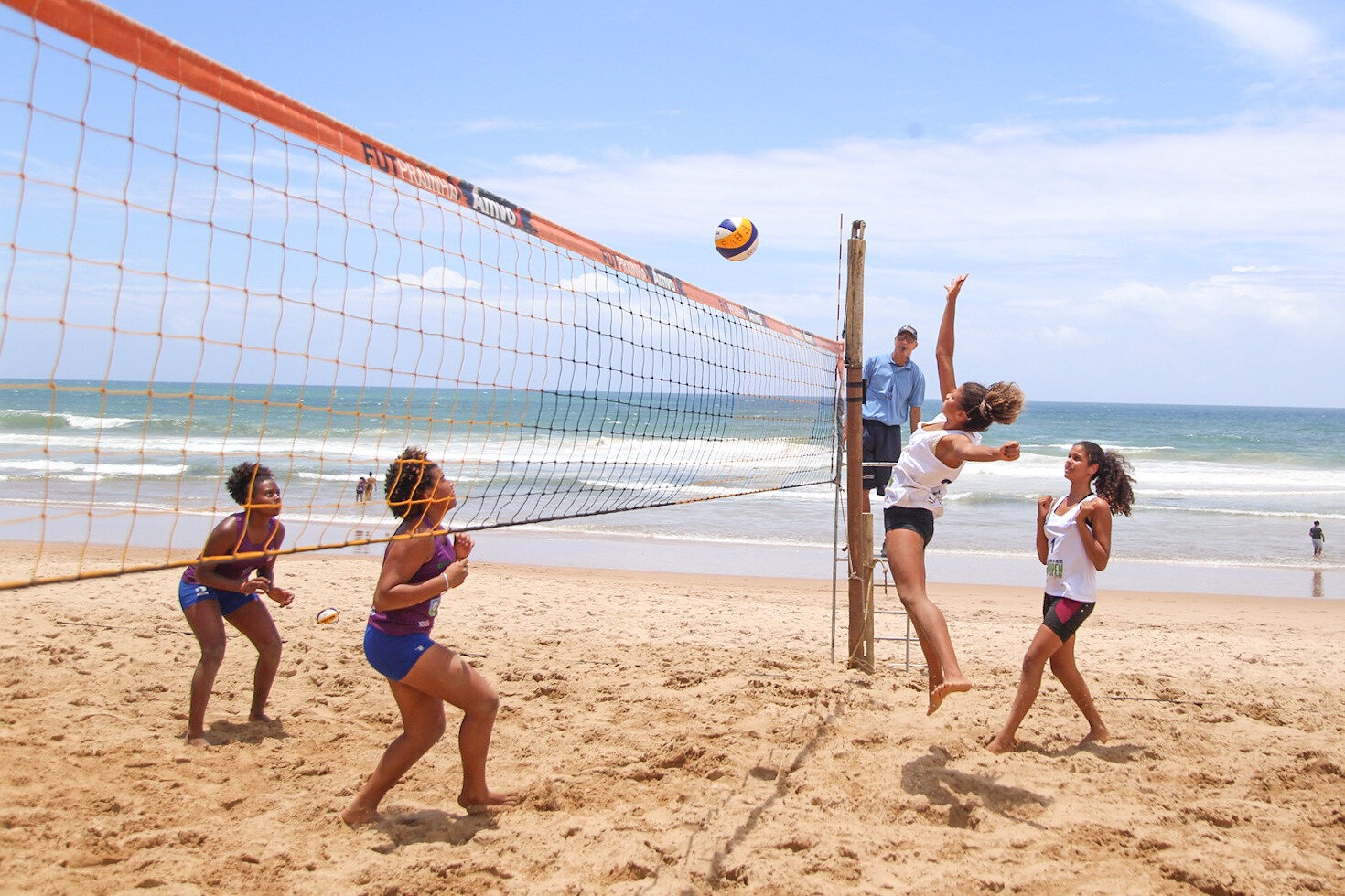 Leia mais sobre o artigo PROPOSTO PELO VEREADOR OLIVEIRA LIMA, O DIA DO ATLETA DE<br>VÔLEI DE PRAIA É INCLUSO AO CALENDÁRIO OFICIAL DE EVENTOS DE<br>MACEIÓ