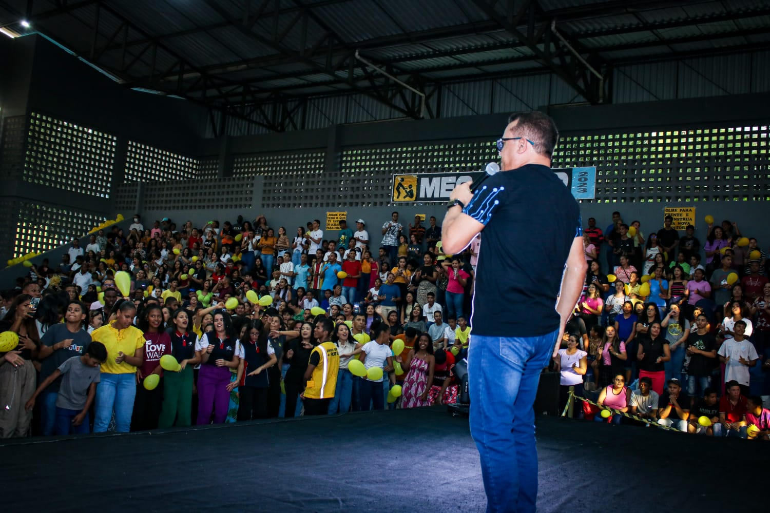 Leia mais sobre o artigo VEREADOR OLIVEIRA LIMA PARTICIPA DO MAIOR EVENTO DE CONSCIENTIZAÇÃO CONTRA O SUICÍDIO